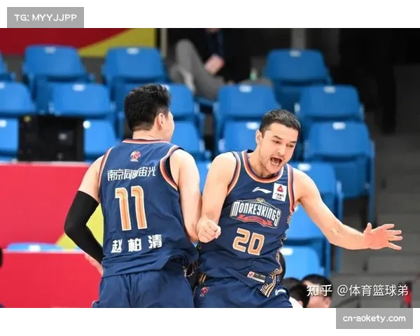 同曦主帅西热力江战术策略见效 全场无限换防与提前两步三分